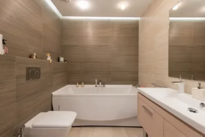 banheiros decorados pequenos e modernos
