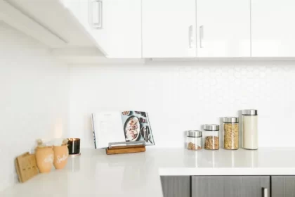como decorar bancada de cozinha