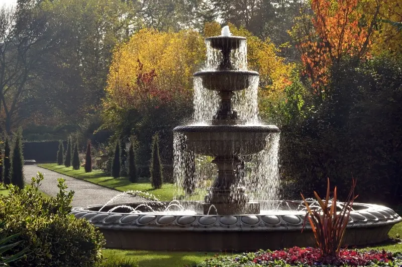 como fazer fonte de água para jardim