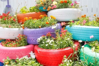 como fazer um jardim com pneus