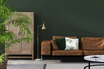 sala com sofá marrom