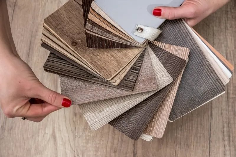piso vinílico ou laminado